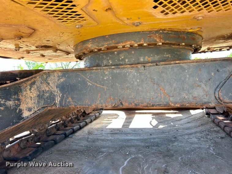 image for item DO1108 2013 Komatsu PC88MR-8 mini excavator