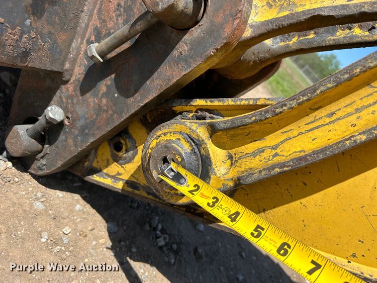 image for item DO1108 2013 Komatsu PC88MR-8 mini excavator