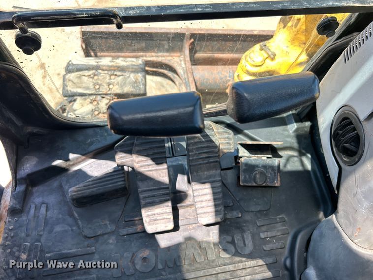 image for item DO1108 2013 Komatsu PC88MR-8 mini excavator