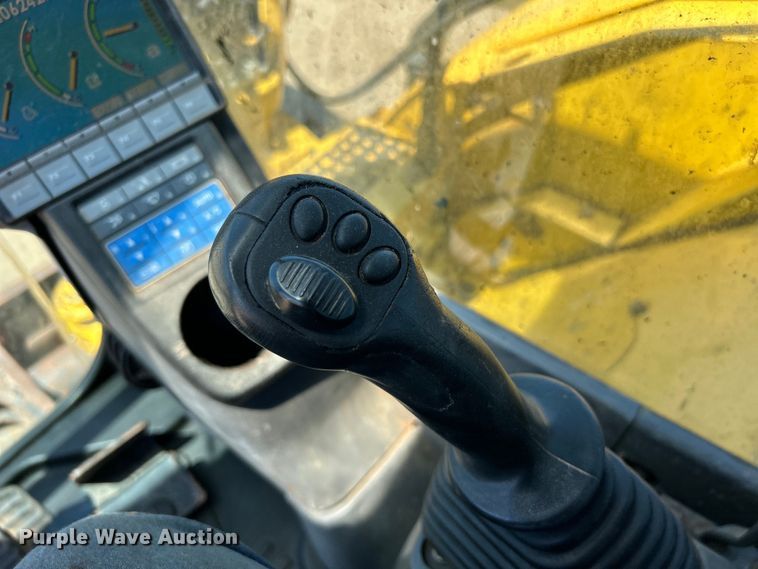 image for item DO1108 2013 Komatsu PC88MR-8 mini excavator