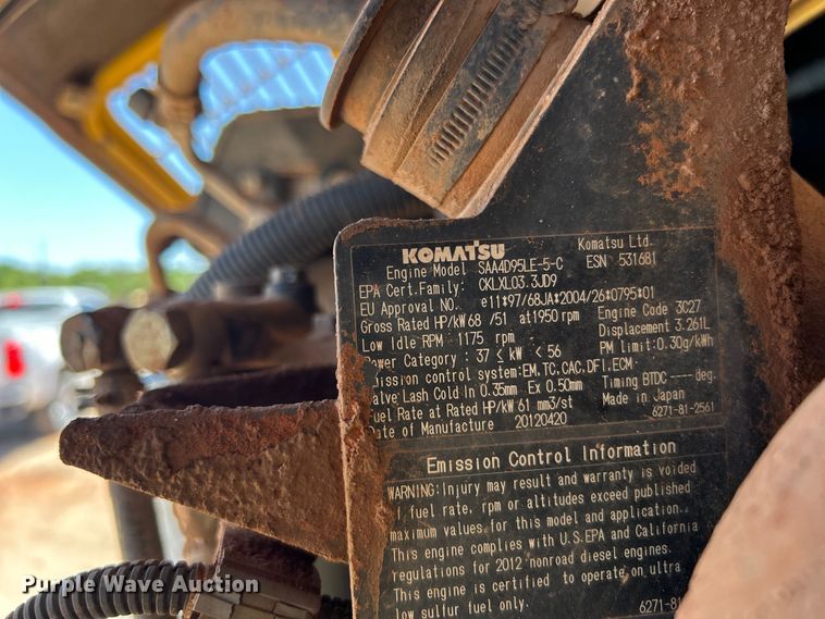 image for item DO1108 2013 Komatsu PC88MR-8 mini excavator