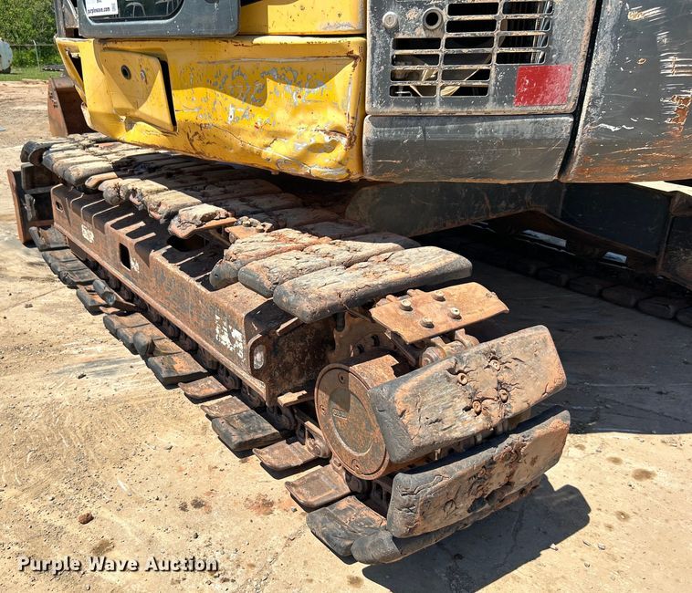 image for item DO1108 2013 Komatsu PC88MR-8 mini excavator