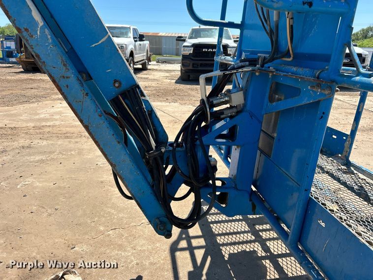 image for item DO1110 2007 Genie Z-45/26 boom lift