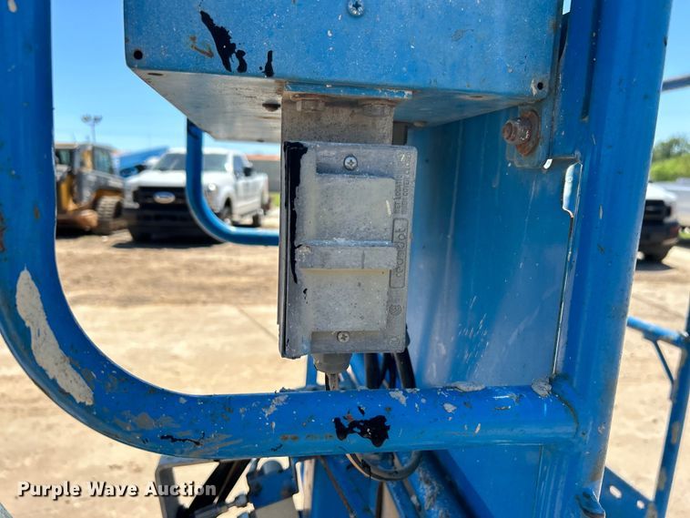 image for item DO1110 2007 Genie Z-45/26 boom lift