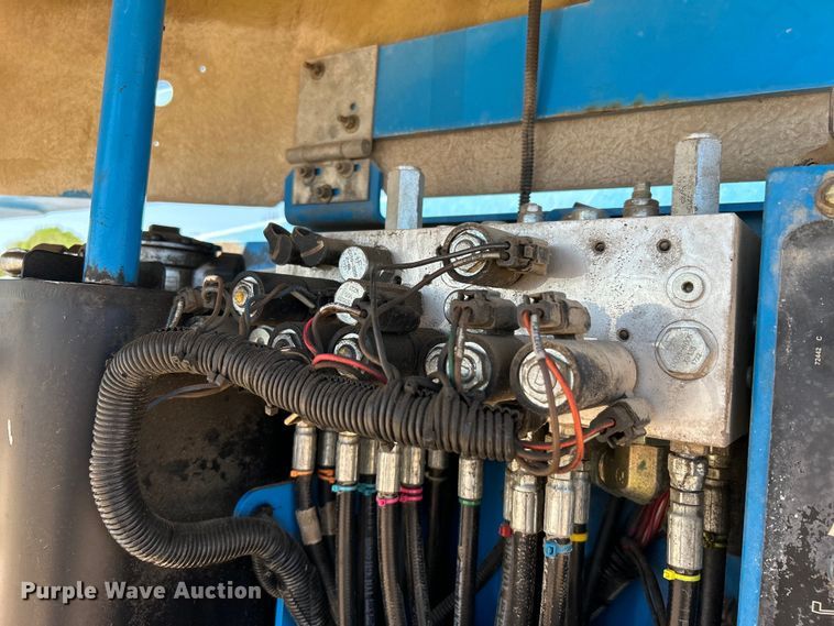 image for item DO1110 2007 Genie Z-45/26 boom lift