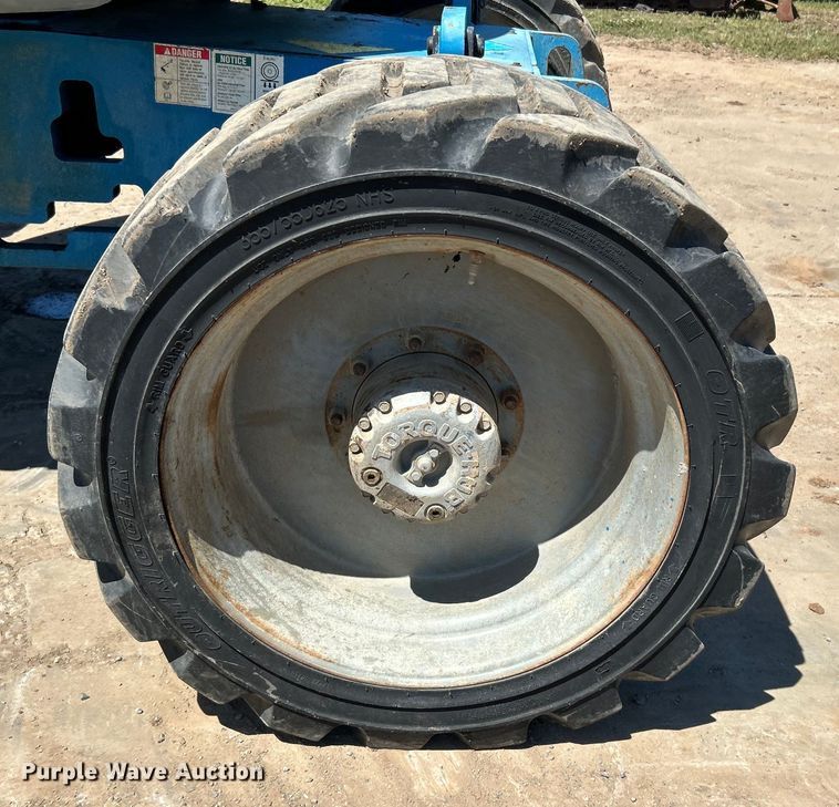 image for item DO1110 2007 Genie Z-45/26 boom lift