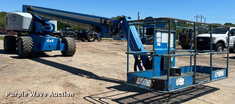 image for item DO1111 2013 Genie S-85 boom lift