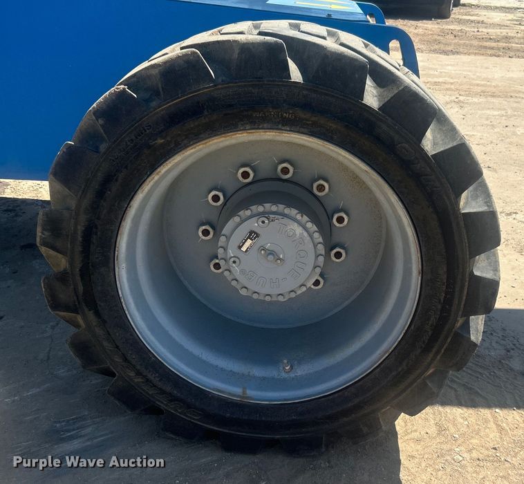 image for item DO1111 2013 Genie S-85 boom lift