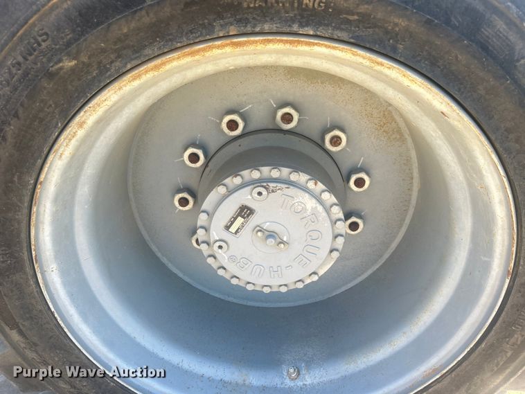 image for item DO1111 2013 Genie S-85 boom lift