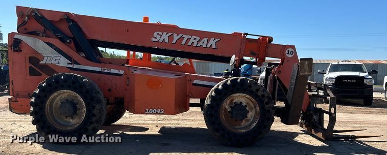 image for item DO1126 JLG Skytrac 10042 telehandler