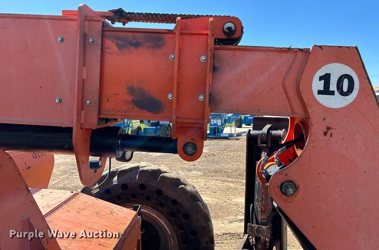 image for item DO1126 JLG Skytrac 10042 telehandler