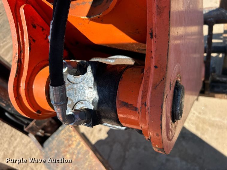 image for item DO1126 JLG Skytrac 10042 telehandler