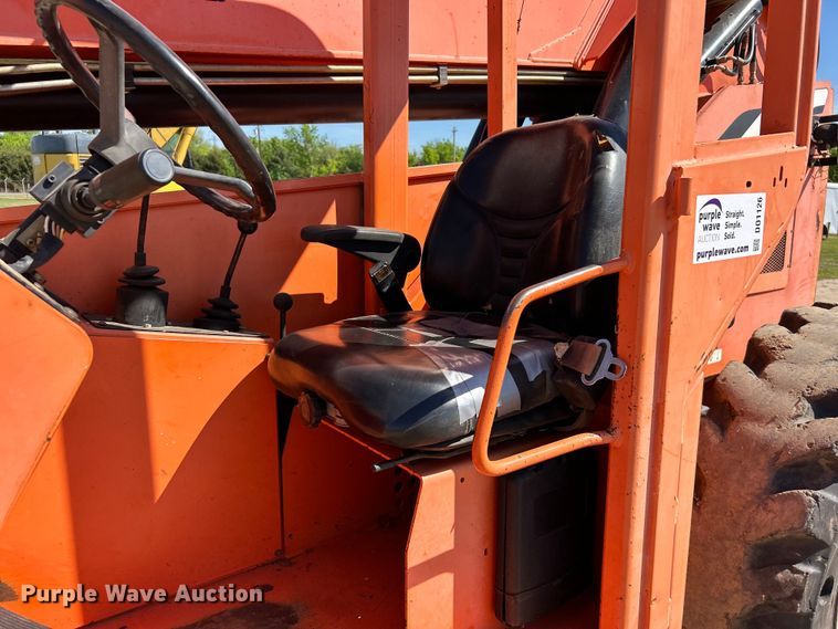 image for item DO1126 JLG Skytrac 10042 telehandler