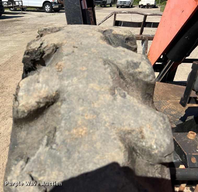 image for item DO1126 JLG Skytrac 10042 telehandler