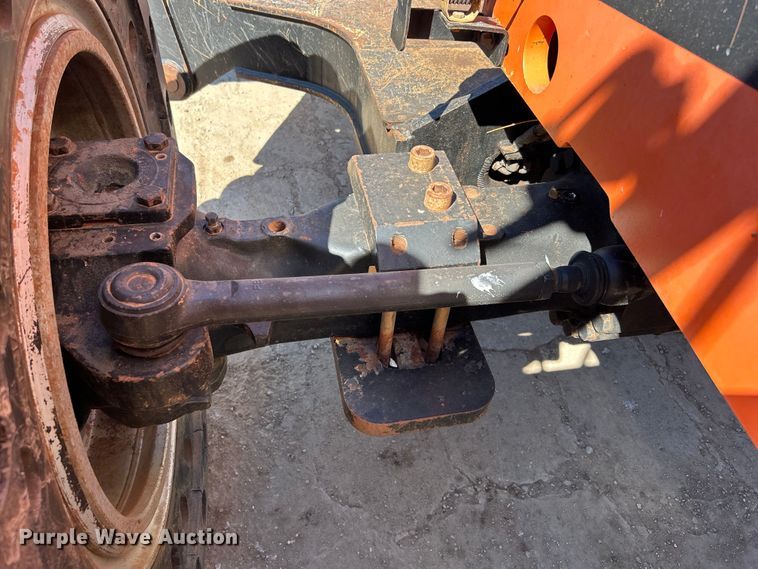 image for item DO1126 JLG Skytrac 10042 telehandler