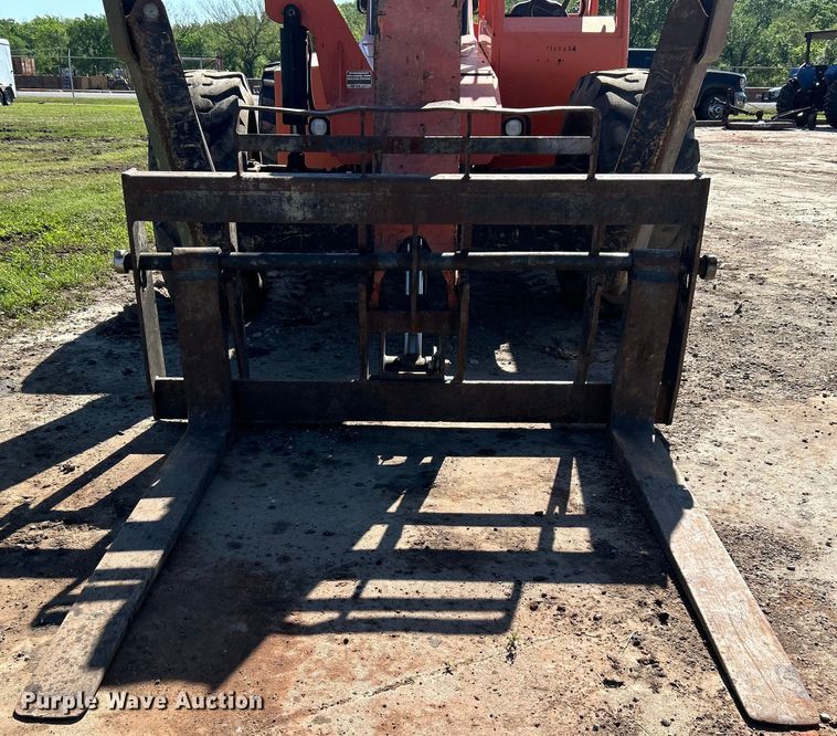 image for item DO1127 2008 JLG Skytrak 10054 telehandler