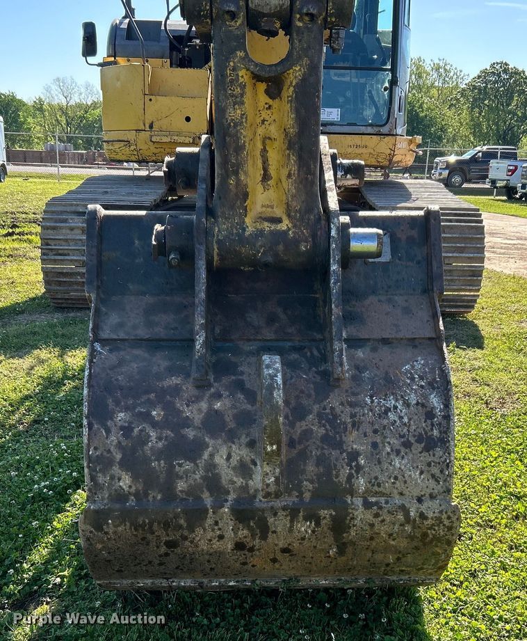 image for item DO1129 2011 Komatsu  PC308USLC excavator