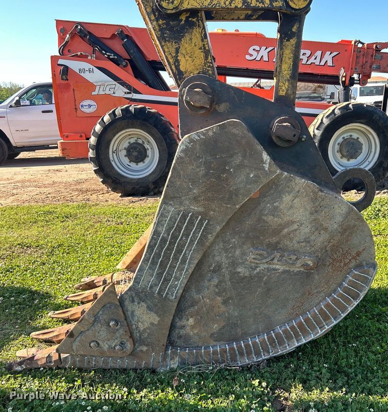 image for item DO1129 2011 Komatsu  PC308USLC excavator