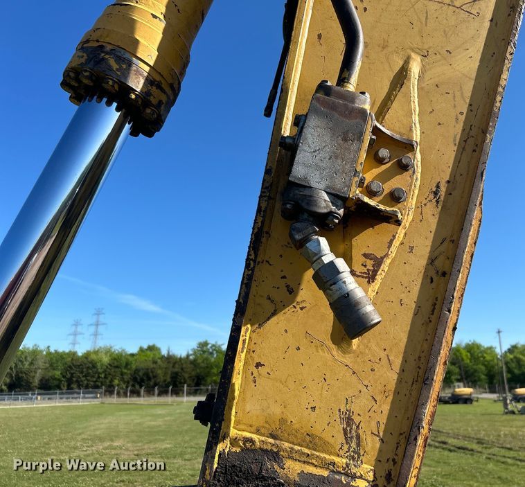 image for item DO1129 2011 Komatsu  PC308USLC excavator