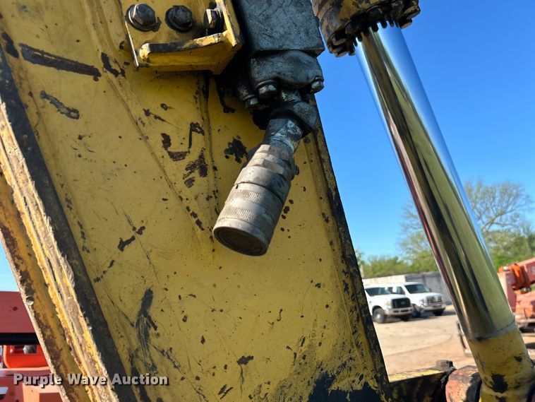 image for item DO1129 2011 Komatsu  PC308USLC excavator