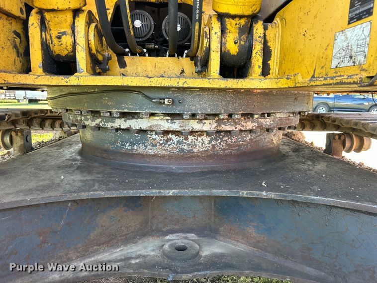 image for item DO1129 2011 Komatsu  PC308USLC excavator