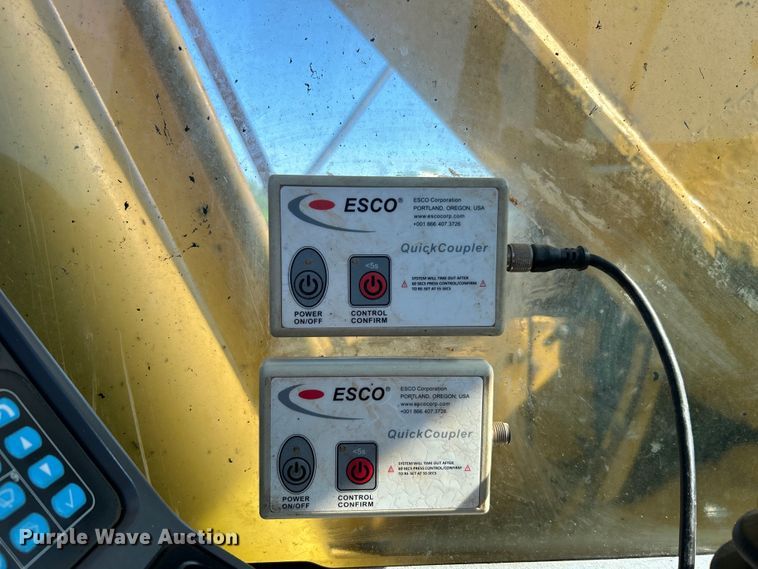 image for item DO1129 2011 Komatsu  PC308USLC excavator