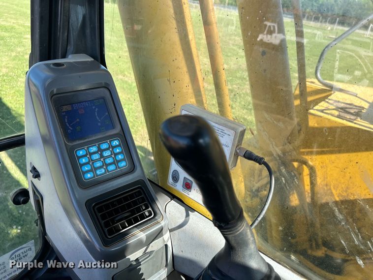 image for item DO1129 2011 Komatsu  PC308USLC excavator