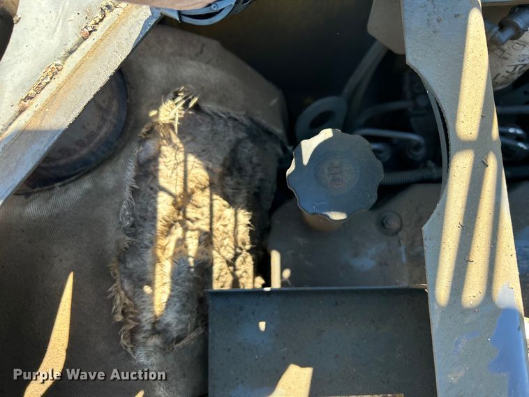 image for item DO1129 2011 Komatsu  PC308USLC excavator