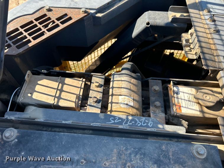 image for item DO1129 2011 Komatsu  PC308USLC excavator