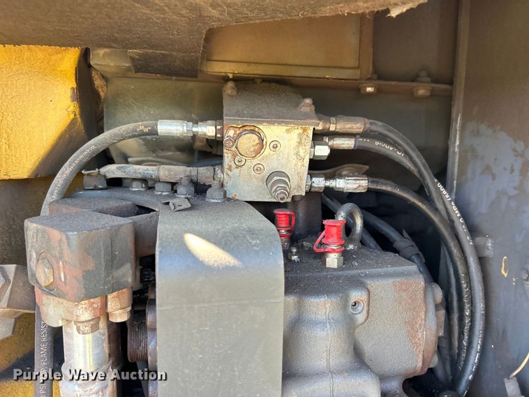 image for item DO1129 2011 Komatsu  PC308USLC excavator