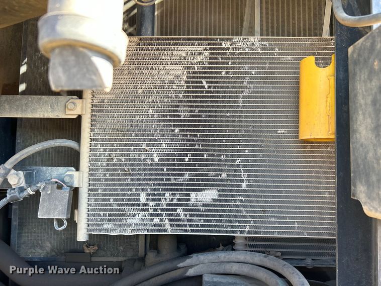 image for item DO1129 2011 Komatsu  PC308USLC excavator