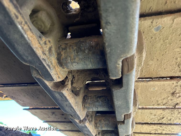 image for item DO1129 2011 Komatsu  PC308USLC excavator