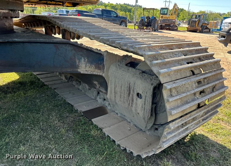 image for item DO1129 2011 Komatsu  PC308USLC excavator