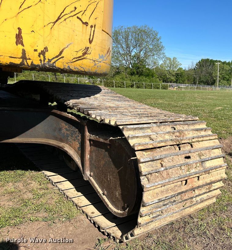 image for item DO1129 2011 Komatsu  PC308USLC excavator