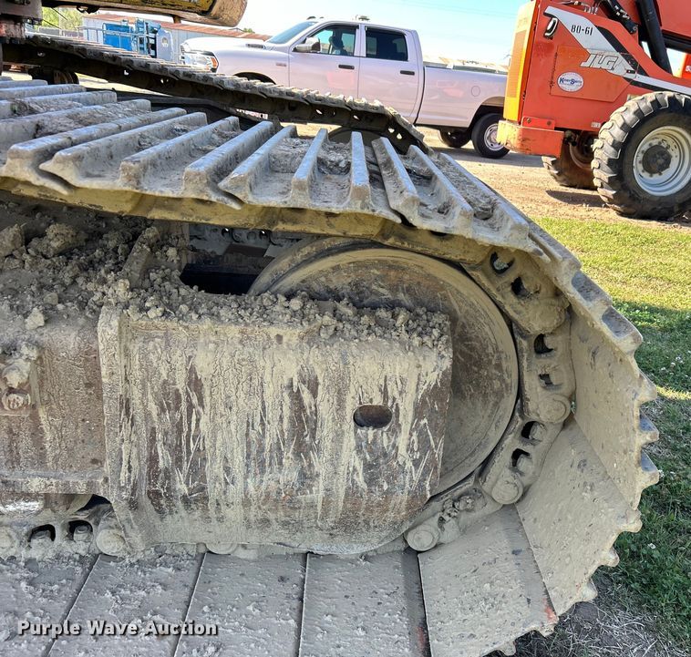 image for item DO1129 2011 Komatsu  PC308USLC excavator