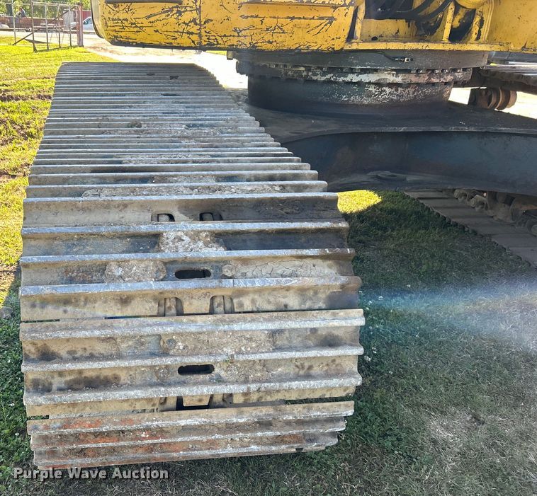 image for item DO1129 2011 Komatsu  PC308USLC excavator