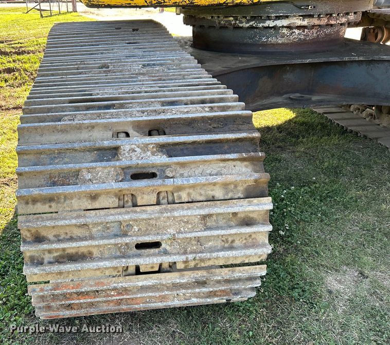 image for item DO1129 2011 Komatsu  PC308USLC excavator