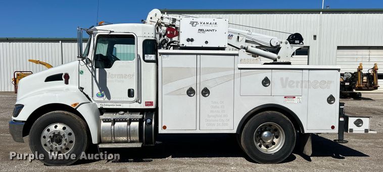 image for item DO6461 2013 Kenworth T270 utility / service truck