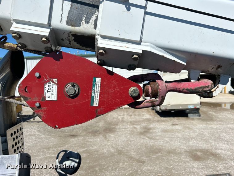 image for item DO6461 2013 Kenworth T270 utility / service truck