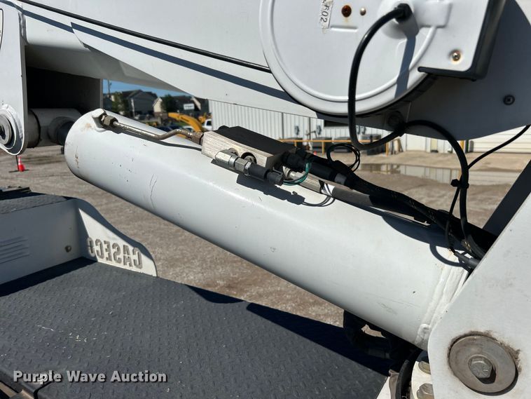 image for item DO6461 2013 Kenworth T270 utility / service truck