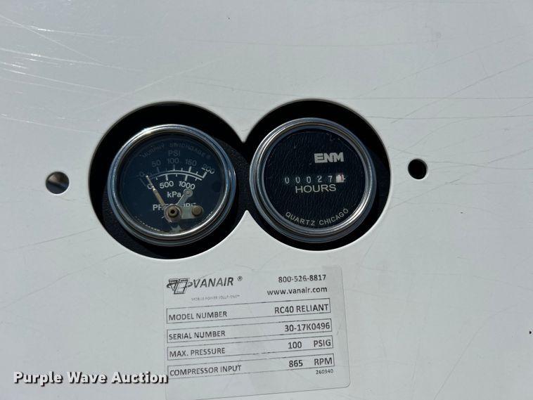 image for item DO6461 2013 Kenworth T270 utility / service truck