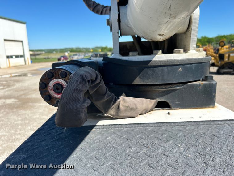 image for item DO6461 2013 Kenworth T270 utility / service truck