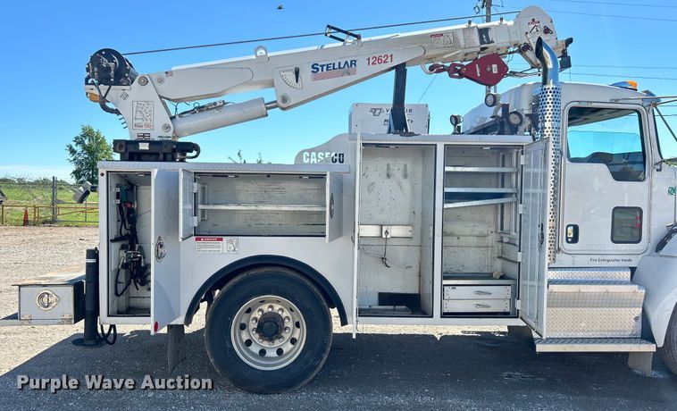 image for item DO6461 2013 Kenworth T270 utility / service truck