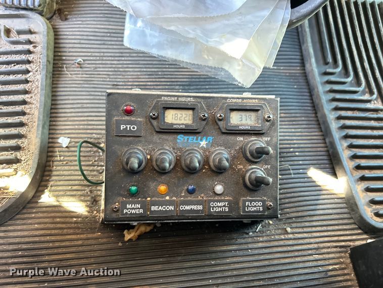 image for item DO6461 2013 Kenworth T270 utility / service truck