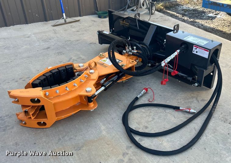 image for item DO6476 2024 LandHonor RG-11-5000G skid steer rotating grapple