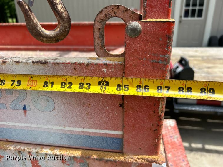 image for item DO6479 2011 SkyJack SJIII 3226 scissor lift