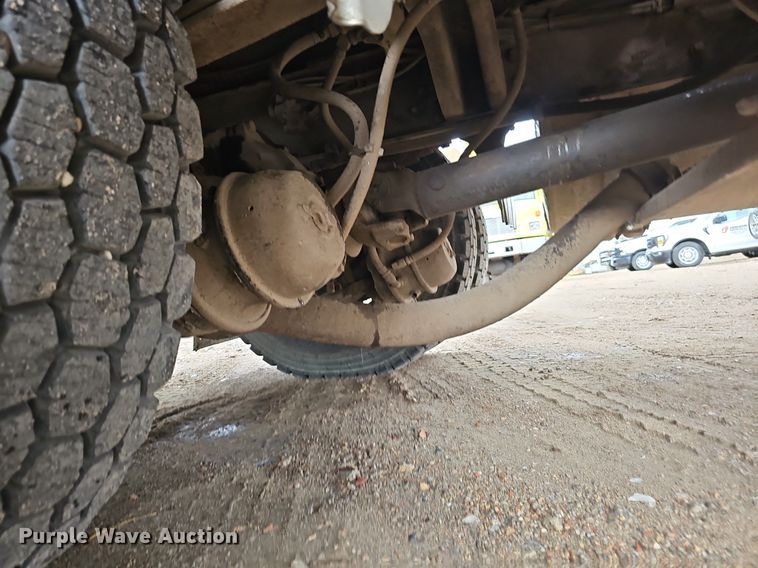 image for item DP0862 1998 Ford L8501 sewer jetter truck