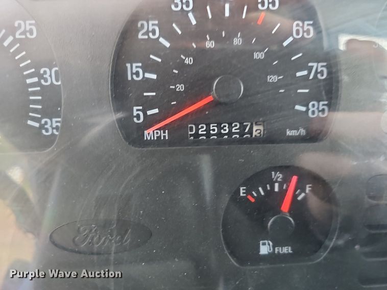 image for item DP0862 1998 Ford L8501 sewer jetter truck