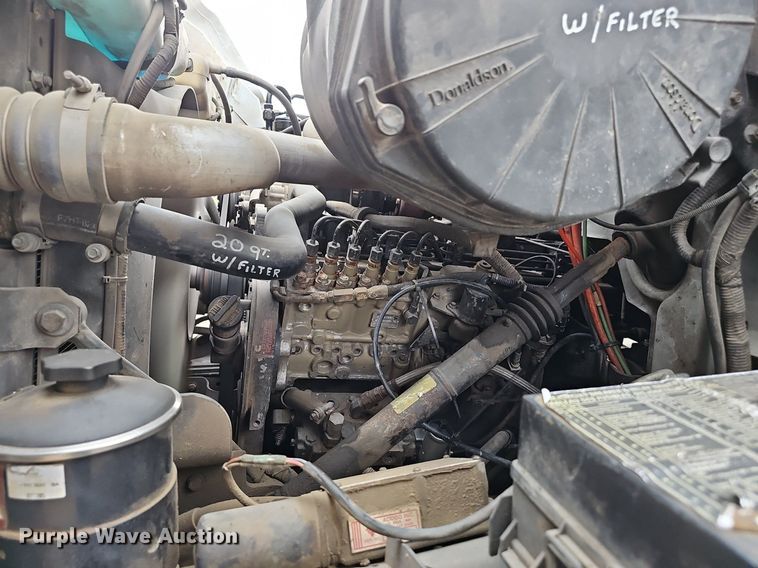 image for item DP0862 1998 Ford L8501 sewer jetter truck