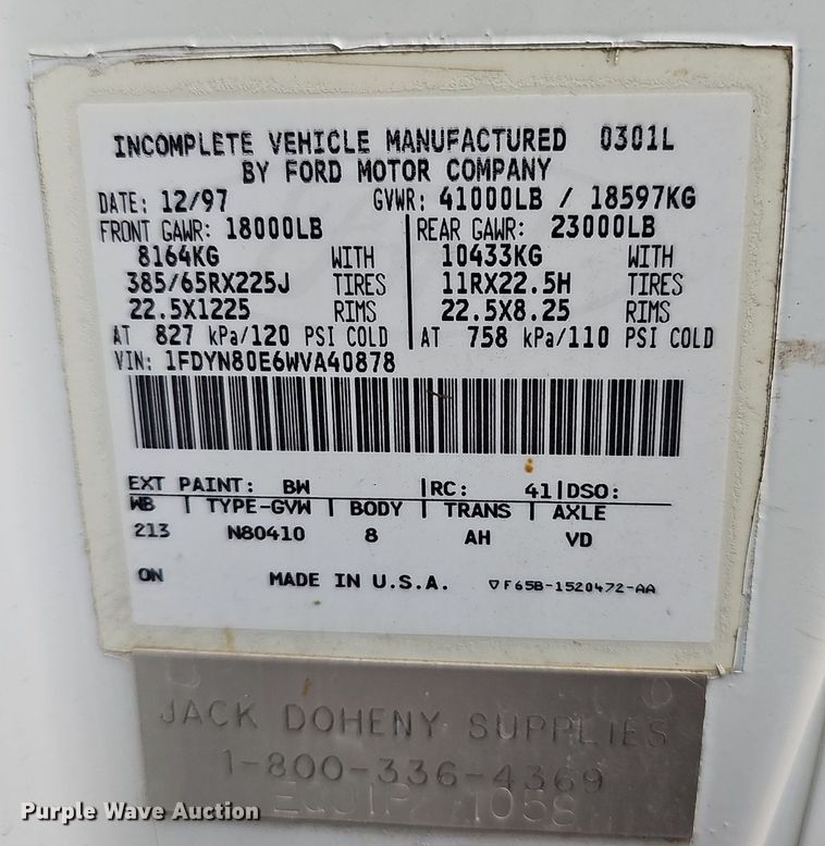 image for item DP0862 1998 Ford L8501 sewer jetter truck